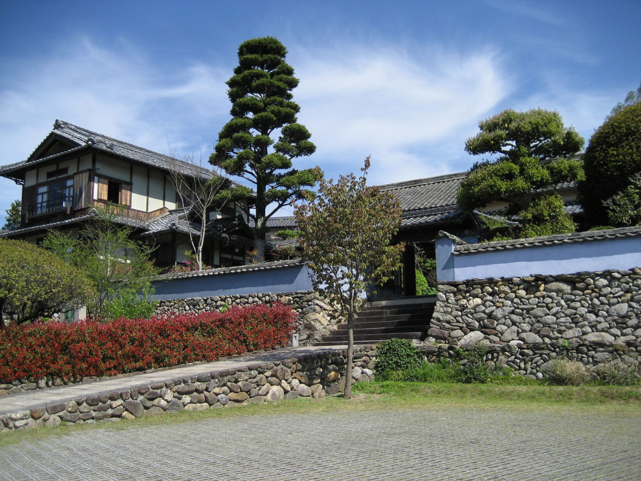 Takahashi Residence