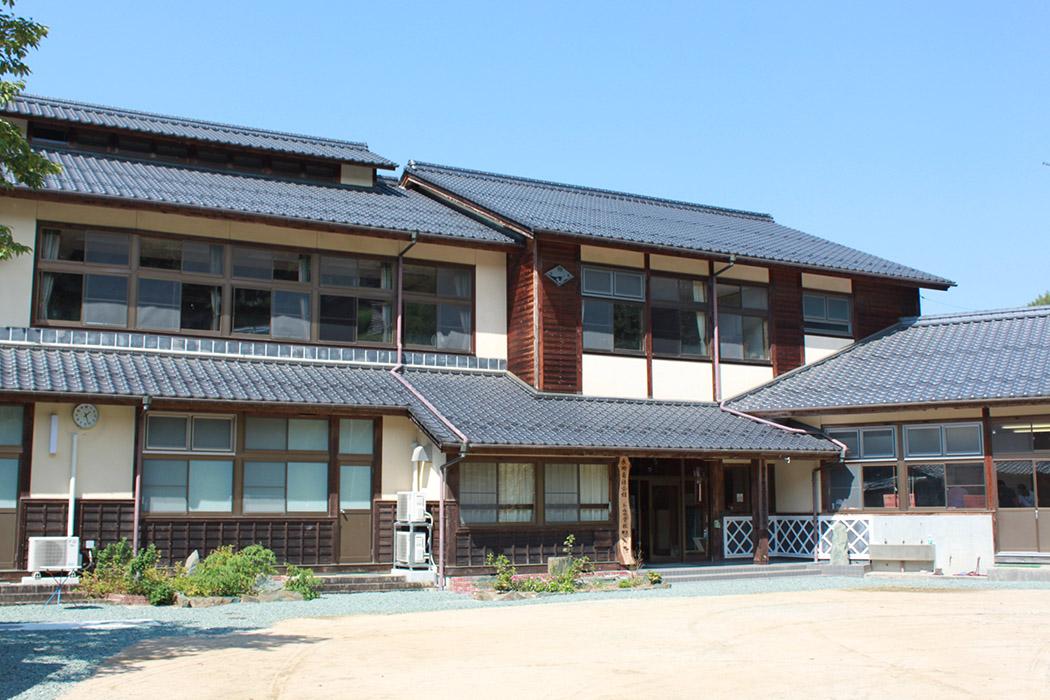 Nagata Mountain School - Holiday Home